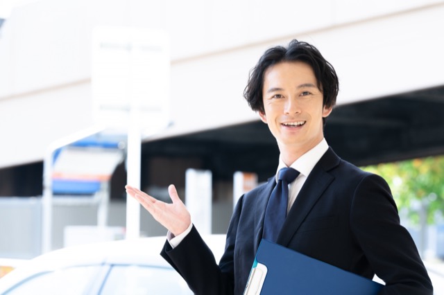 まとめ：ガラス一枚で、“見せる・伝える・演出する”を重ねる