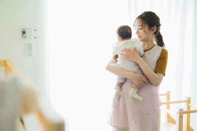 見守りやすい「透明」、落ち着ける「不透明」