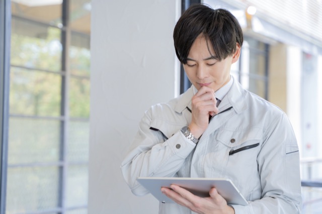 ケース2：ガラスの割付が細かすぎて、電極まわりが目立つ