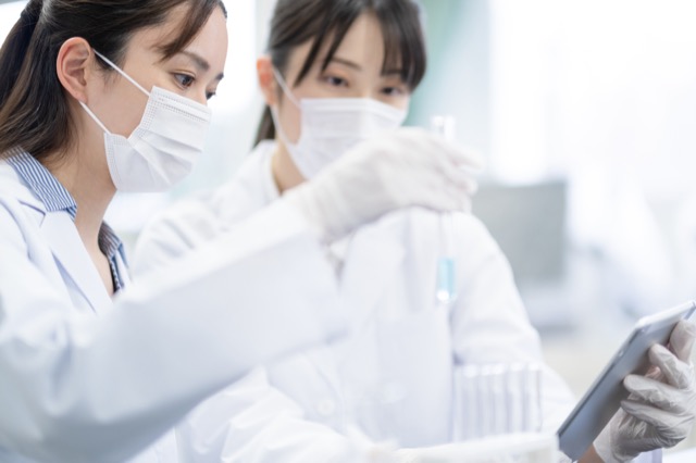 なぜ今、「見せるラボ」なのか